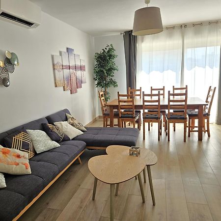 Chambre En Colocation Fille, Proche Mer, Climatisation 土伦 外观 照片