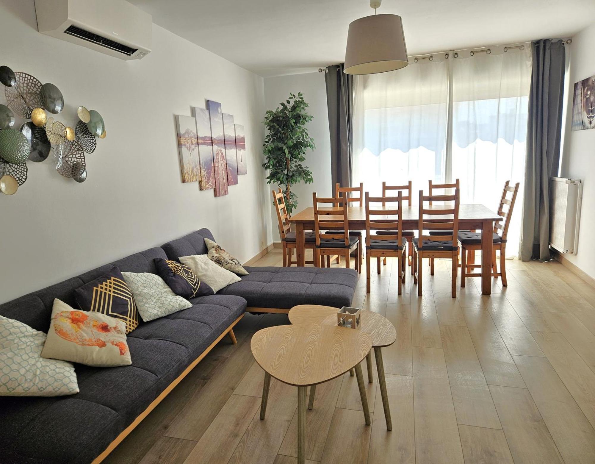 Chambre En Colocation Fille, Proche Mer, Climatisation 土伦 外观 照片